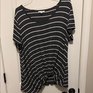Nine Britton Black and White Relaxed Tie Front Short Sleeve Tee